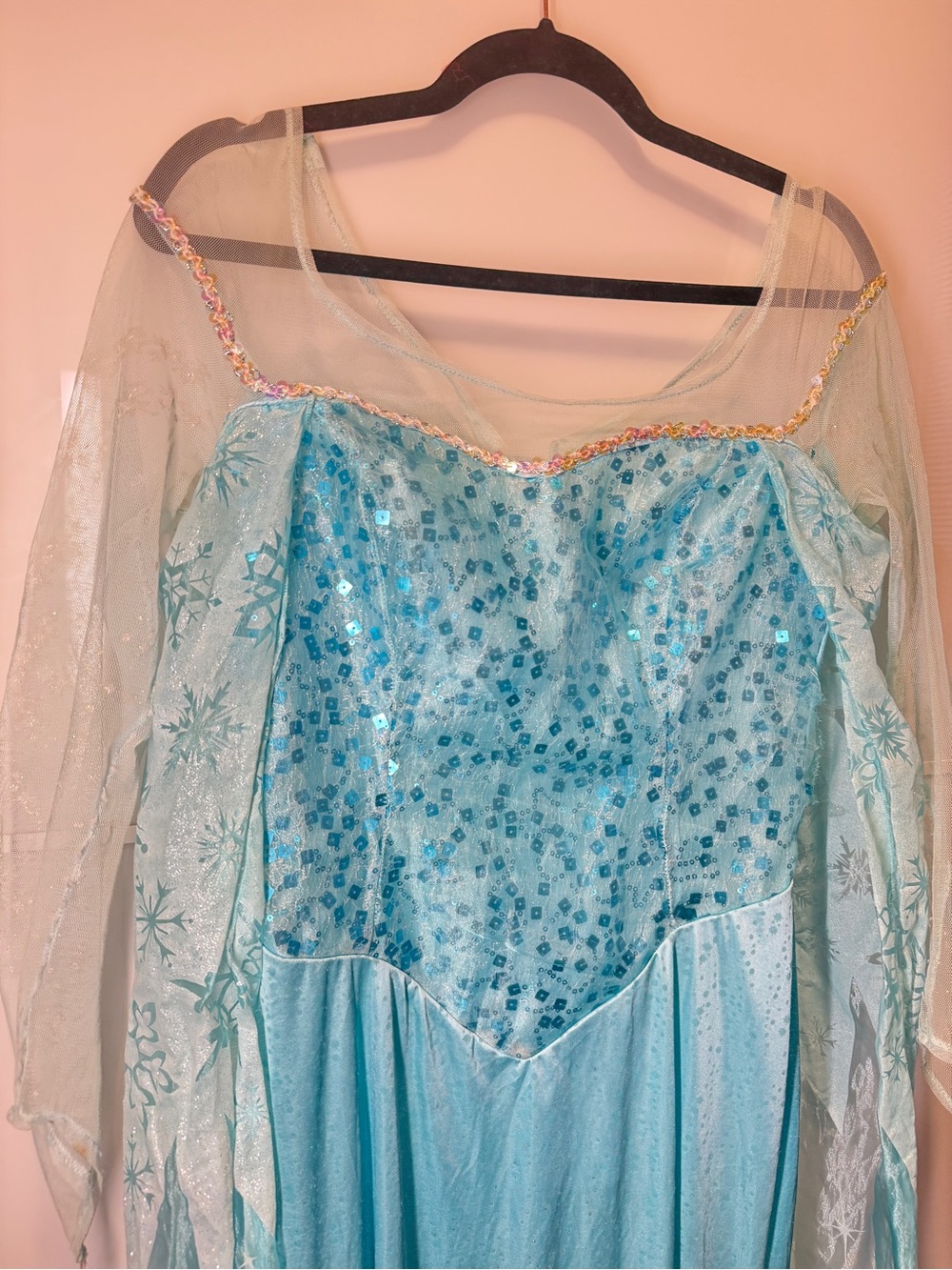 CLEARANCE 4/$15💸 Disney Adult Elsa Costume - Picture 2 of 7
